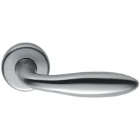 Дверные ручки Colombo Design Mach CD81 HPS матовый хром
