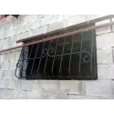 Решетки на окна эконом (капля, гнутые, круг 10 мм) Решетки на окна эконом (капля, гнутые, круг 10 мм)