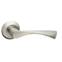 Дверные ручки PUNTO CLASSIC SN CP-3 Дверные ручки PUNTO CLASSIC SN CP-3
