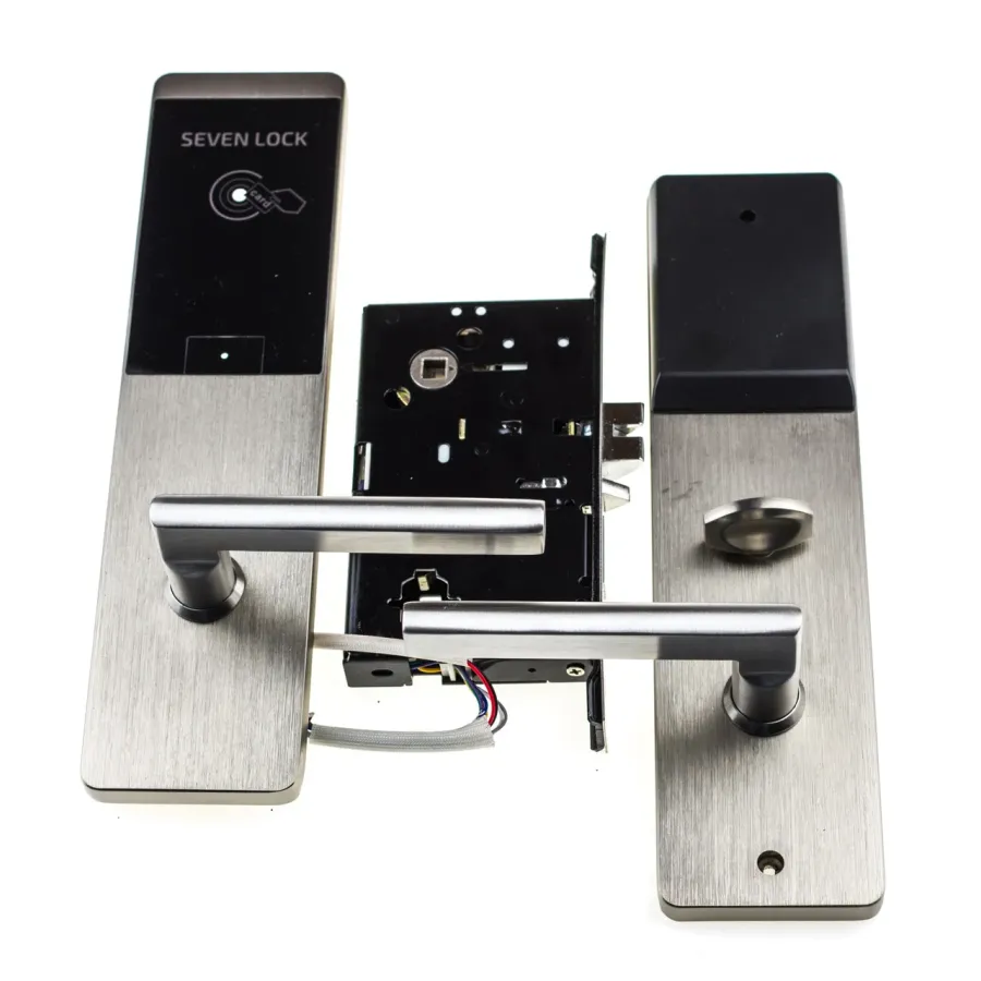 Автономный RFID замок SEVEN LOCK SL-7731S silver Автономный RFID замок SEVEN LOCK SL-7731S silver