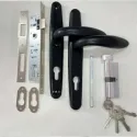 Замок на калитку из профнастила 153U с ручкой RAL 9005 [черный] (комплект)
